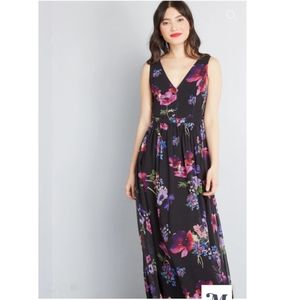 Muster the Length Maxi Dress
